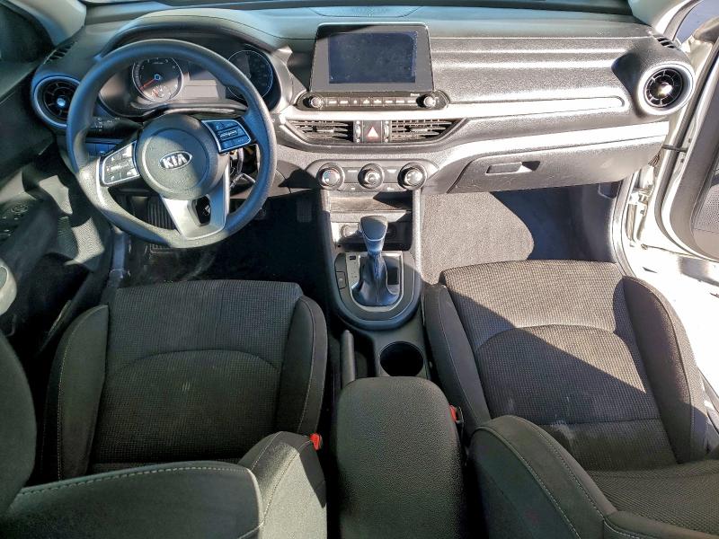 Photo 8 from auction – 2021 KIA FORTE FE with VIN 3KPF24AD7ME285600
