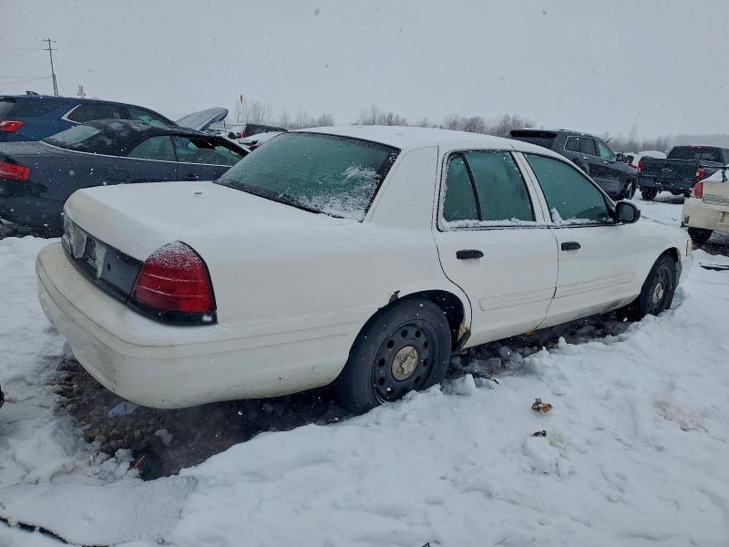 Photo 3 from auction – 2011 FORD CROWN VICT with VIN 2FABP7BVXBX106987