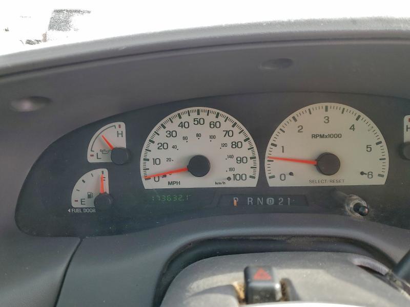Photo 9 from auction – 2001 FORD F150 SUPER with VIN 1FTRW08LX1KB54399