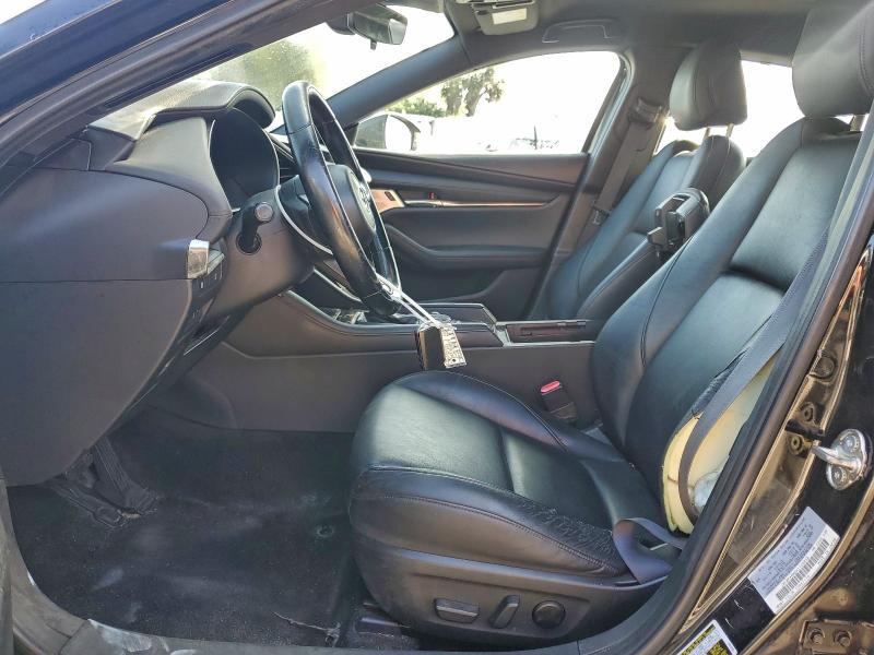 Photo 7 from auction – 2019 MAZDA 3 PREFERRE with VIN JM1BPAMM2K1120838