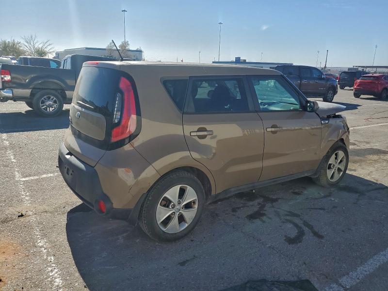 Photo 3 from auction – 2015 KIA SOUL with VIN KNDJN2A23F7125009
