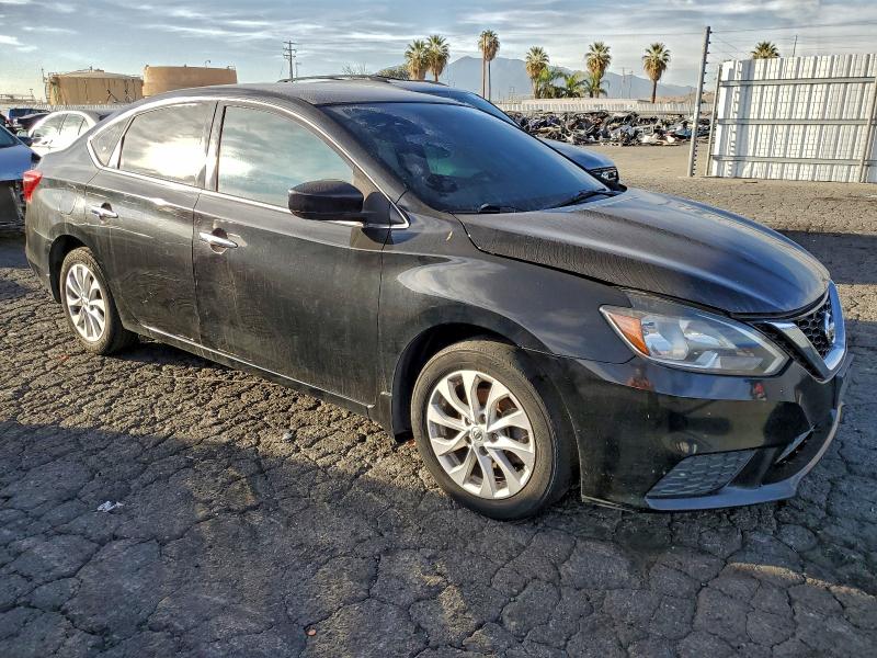 Photo 4 from auction – 2019 NISSAN SENTRA S with VIN 3N1AB7AP3KL607182