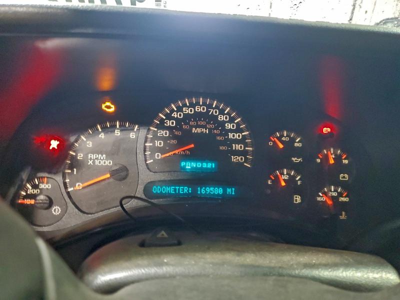 Photo 9 from auction – 2005 GMC SIERRA K25 with VIN 1GTHK29U35E147910