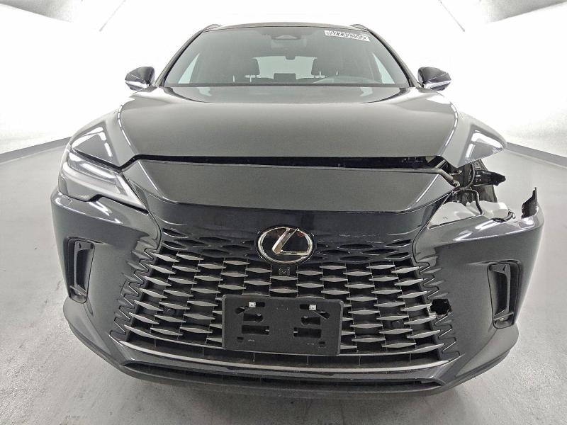 Снимка 5 от търг – 2024 LEXUS RX 450H+ L с VIN JTJCJMGA0R2022448