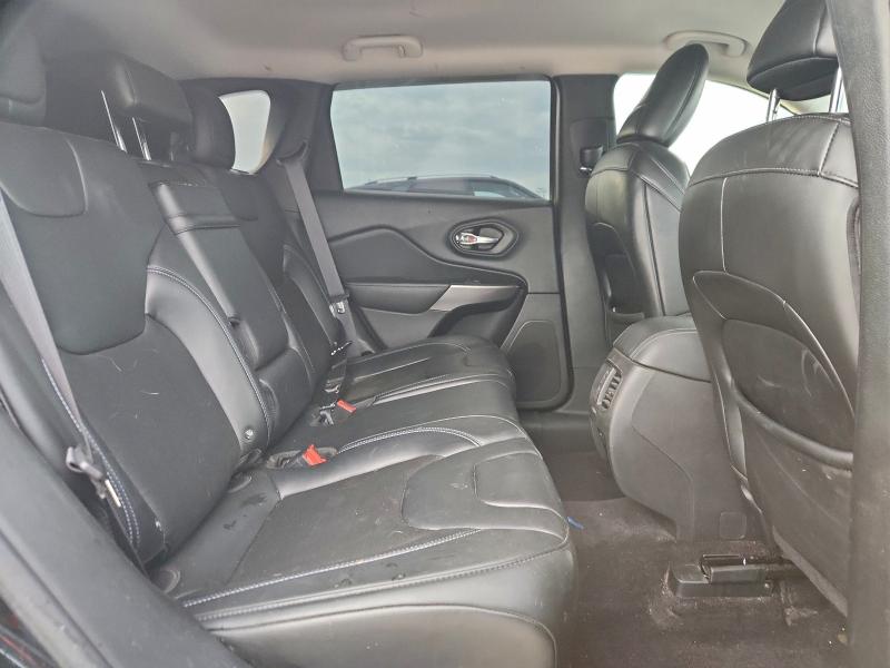 Photo 11 from auction – 2019 JEEP CHEROKEE L with VIN 1C4PJLLB0KD132715