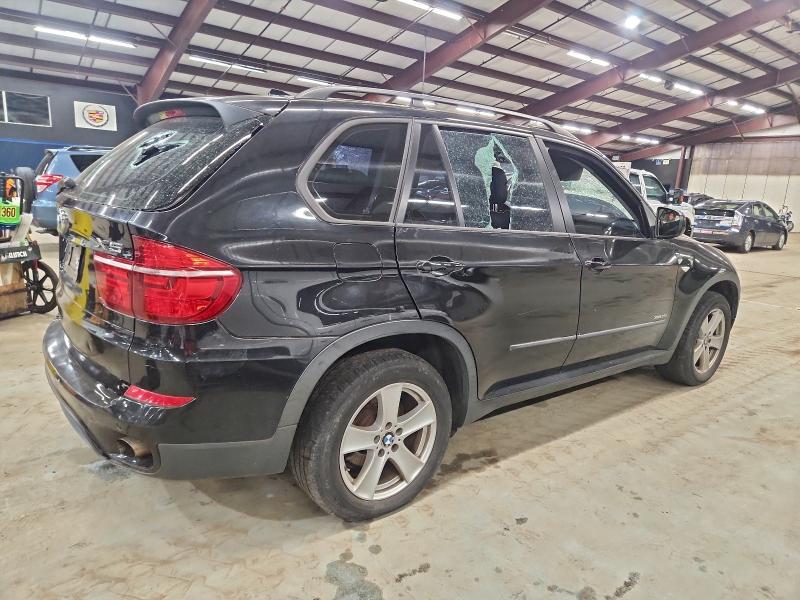 Photo 3 from auction – 2012 BMW X5 XDRIVE3 with VIN 5UXZV4C54CL764667