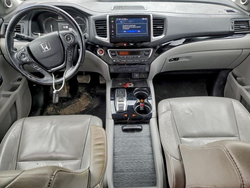 Photo 8 from auction – 2016 HONDA PILOT TOUR with VIN 5FNYF5H98GB027248