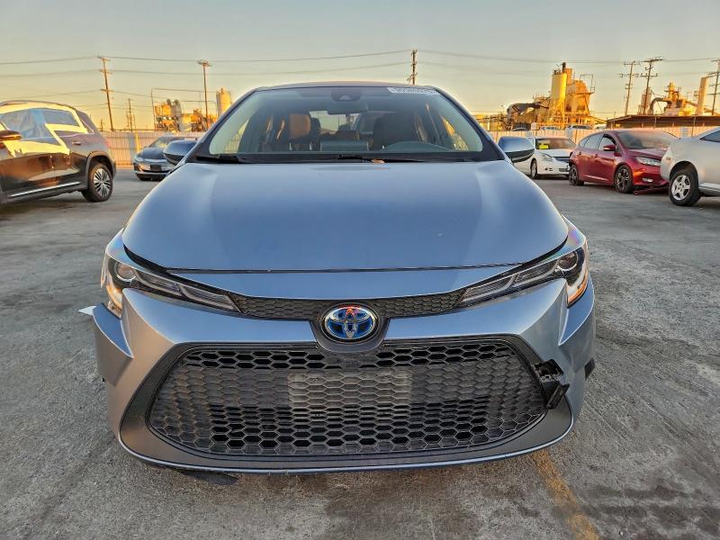 Photo 5 from auction – 2022 TOYOTA COROLLA LE with VIN JTDEAMDE2NJ053171