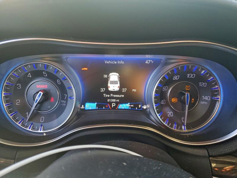 Photo 9 from auction – 2015 CHRYSLER 300 LIMITE with VIN 2C3CCARG2FH894439