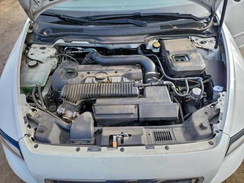 Photo 11 from auction – 2011 VOLVO V50 T5 with VIN YV1672MW7B2603027