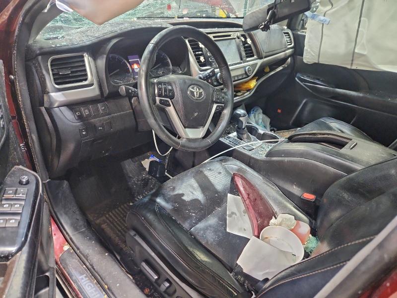 Photo 8 from auction – 2017 TOYOTA HIGHLANDER with VIN 5TDDZRFH7HS364708