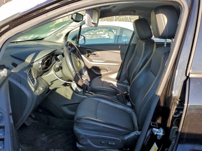 Photo 7 from auction – 2021 CHEVROLET TRAX 1LT with VIN KL7CJLSB7MB310891