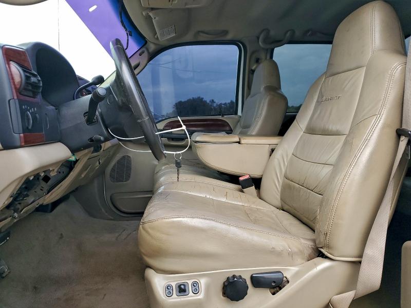 Photo 7 from auction – 2005 FORD F250 SUPER with VIN 1FTSW21585EA10878