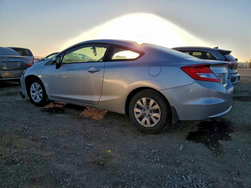Photo 2 from auction – 2012 HONDA CIVIC LX with VIN 2HGFG3B53CH519125