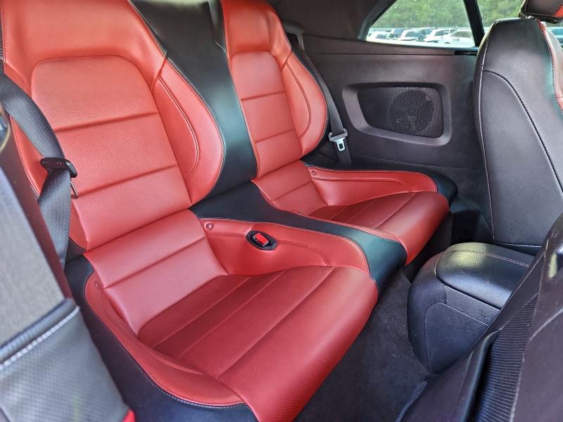 Photo 11 from auction – 2017 FORD MUSTANG with VIN 1FATP8UH7H5317642