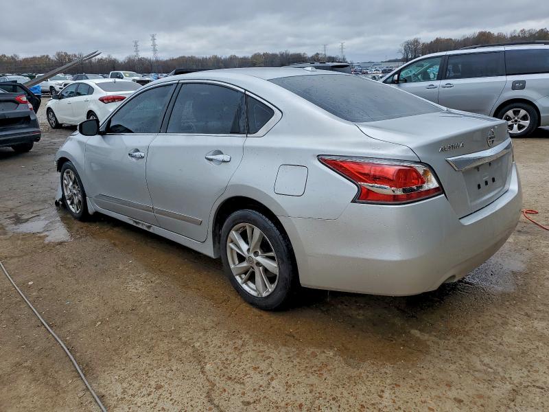 Photo 2 from auction – 2015 NISSAN ALTIMA 2.5 with VIN 1N4AL3AP8FC161816