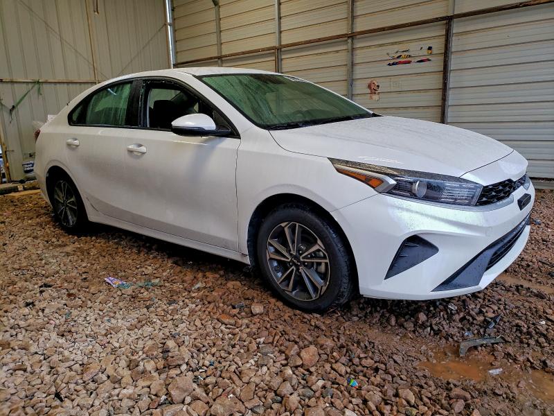 Photo 4 from auction – 2023 KIA FORTE LX with VIN 3KPF24AD4PE545164