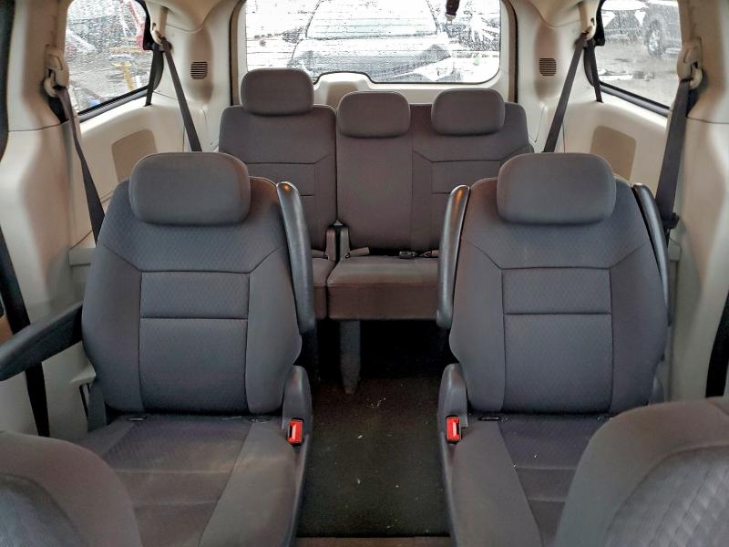 Photo 10 from auction – 2010 DODGE GRAND CARA with VIN 2D4RN4DE3AR181059