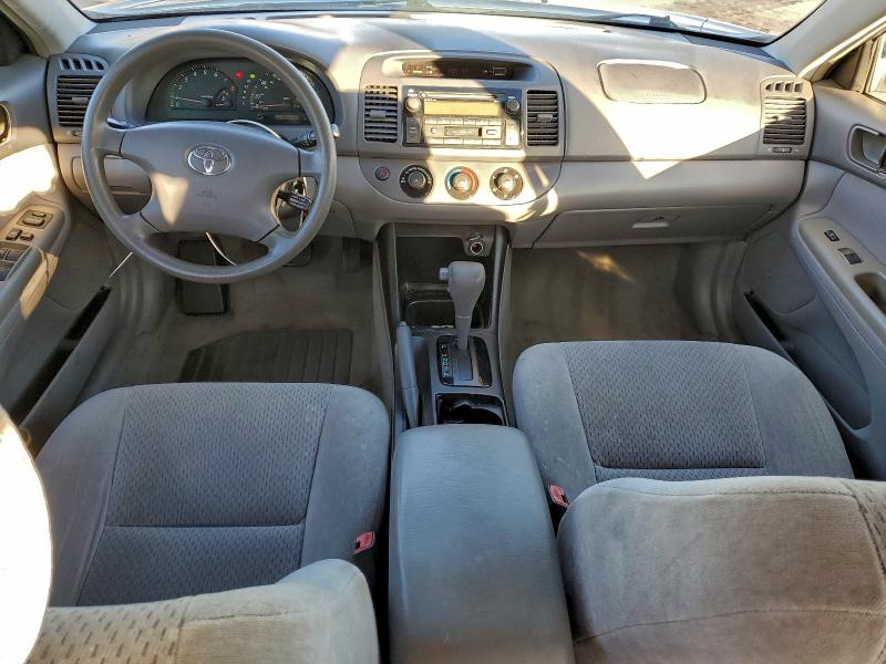 Photo 8 from auction – 2004 TOYOTA CAMRY LE with VIN 4T1BE32K64U847500