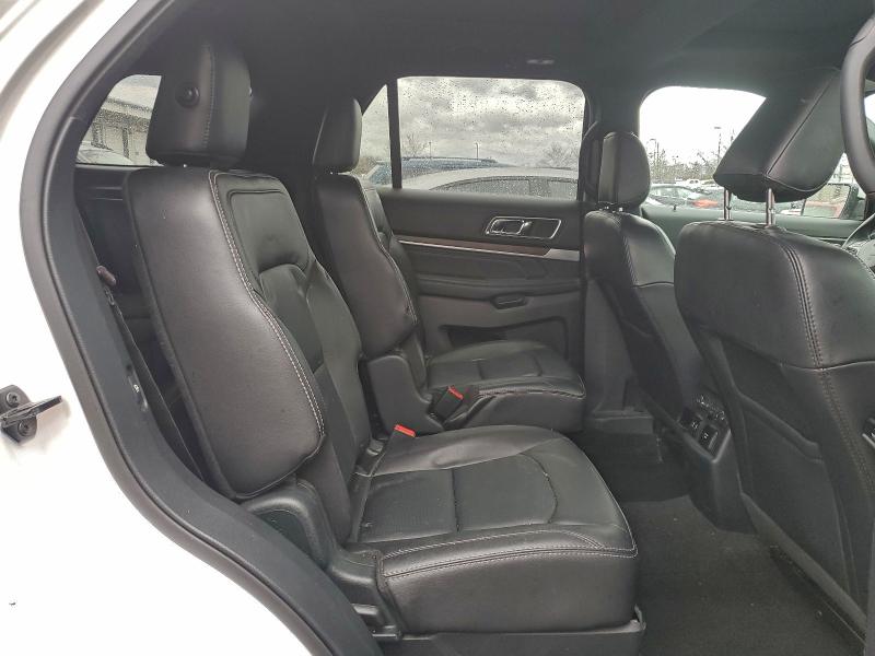 Photo 11 from auction – 2019 FORD EXPLORER L with VIN 1FM5K8F87KGB05281