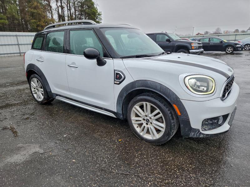 Photo 4 from auction – 2018 MINI COOPER S C with VIN WMZYT3C35J3E93369