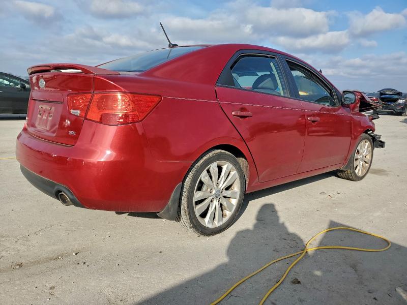 Photo 3 from auction – 2011 KIA FORTE SX with VIN KNAFW4A30B5347517