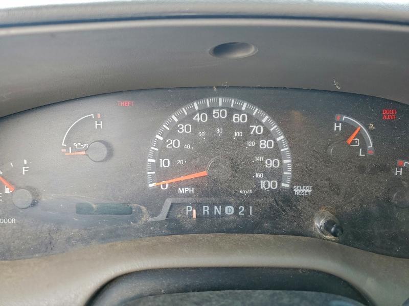 Photo 9 from auction – 2001 FORD F150 with VIN 1FTRF17W51KF03681