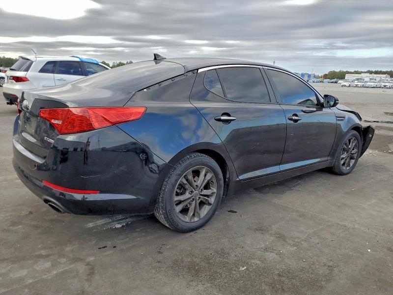 Photo 3 from auction – 2013 KIA OPTIMA with VIN 5XXGN4A76DG118030