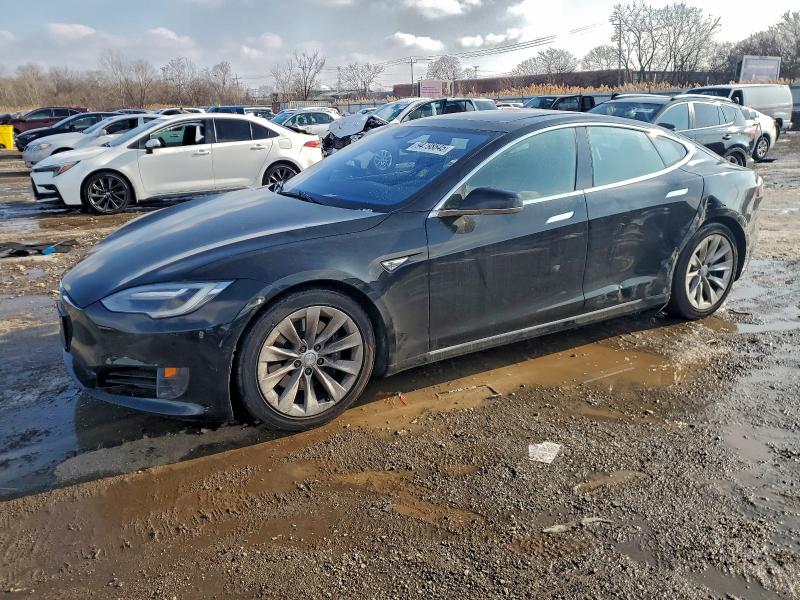 TESLA MODEL S 2016 with VIN 5YJSA1E20GF152796 - Photo from auction
