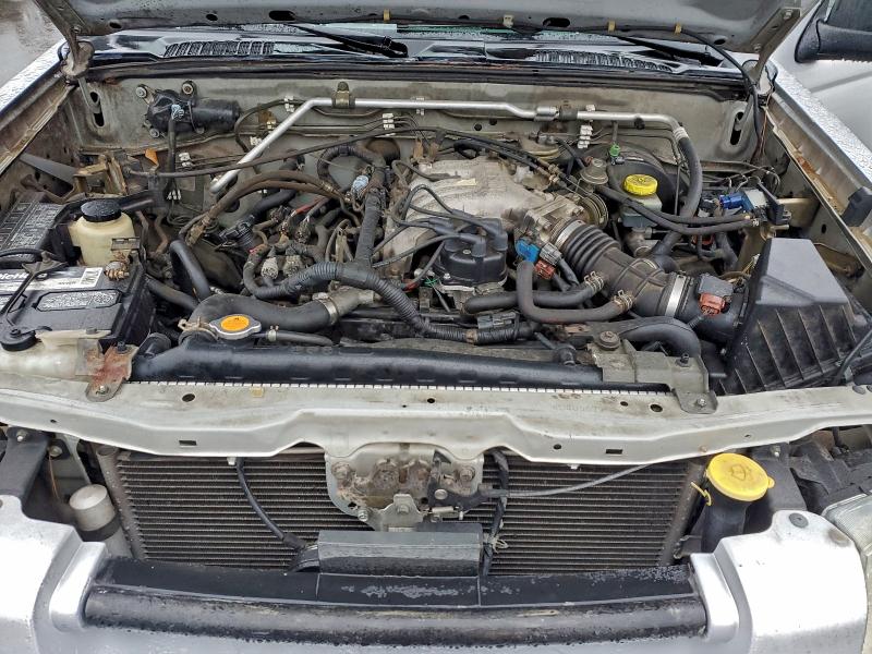 Photo 11 from auction – 2004 NISSAN FRONTIER C with VIN 1N6ED29X84C405577