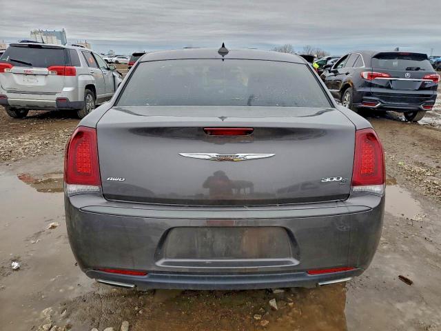 Photo 6 from auction – 2015 CHRYSLER 300 S with VIN 2C3CCAGG0FH887489