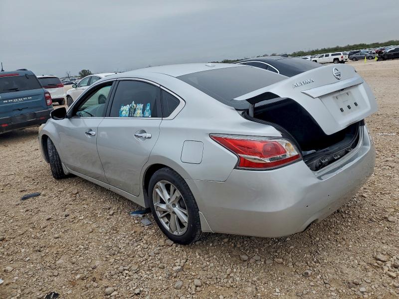 Photo 2 from auction – 2015 NISSAN ALTIMA 2.5 with VIN 1N4AL3AP2FC283975
