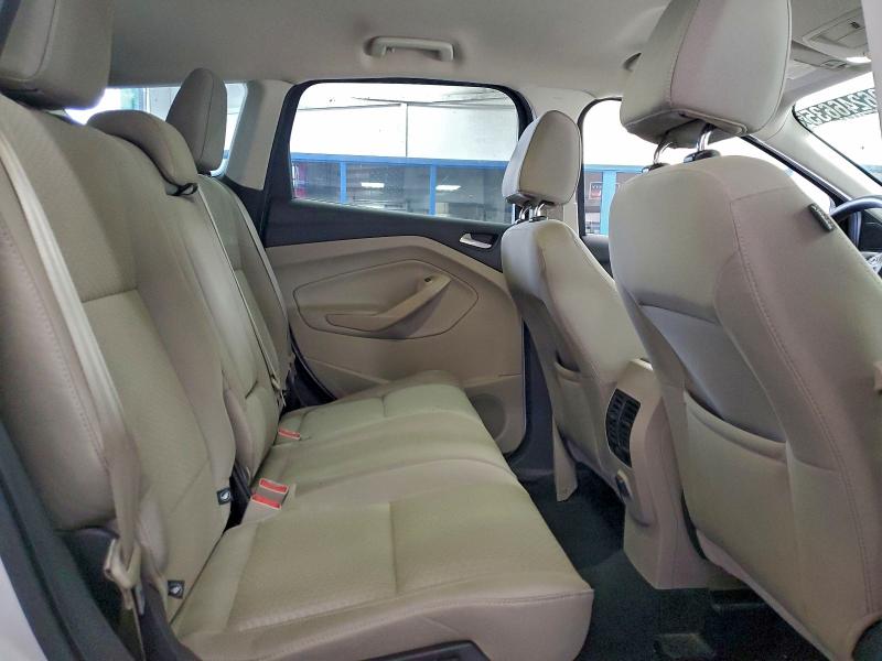 Photo 11 from auction – 2017 FORD ESCAPE with VIN 1FMCU0GD3HUA40843