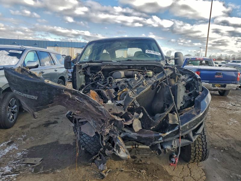 Photo 5 from auction – 2003 FORD EXCURSION with VIN 1FMNU43SX3EB70772