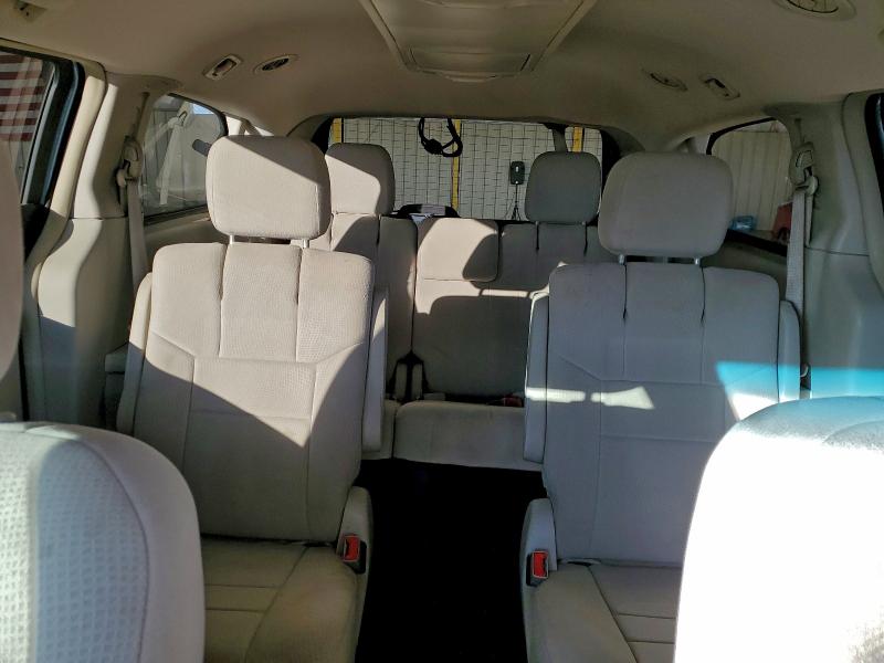 Photo 10 from auction – 2011 CHRYSLER TOWN & COU with VIN 2A4RR5DG6BR747526