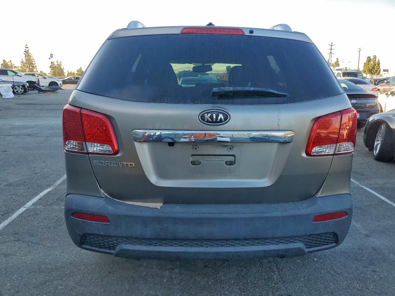 Photo 6 from auction – 2011 KIA SORENTO BA with VIN 5XYKT3A19BG060235