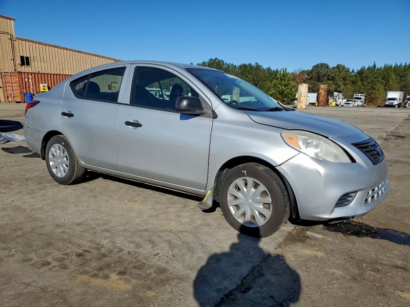 Photo 4 from auction – 2014 NISSAN VERSA S with VIN 3N1CN7AP4EL809372