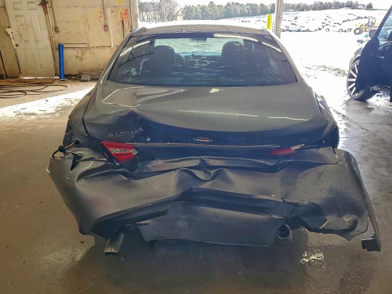 Photo 6 from auction – 2016 NISSAN ALTIMA 2.5 with VIN 1N4AL3AP3GC137294