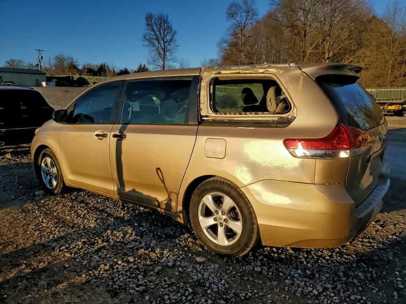 Photo 2 from auction – 2011 TOYOTA SIENNA with VIN 5TDZK3DCXBS093083