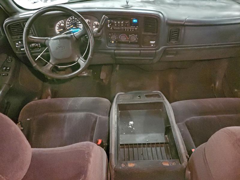 Photo 8 from auction – 2001 CHEVROLET 1500 with VIN 2GCEK19T211148143