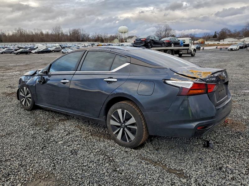 Photo 2 from auction – 2022 NISSAN ALTIMA SV with VIN 1N4BL4DV2NN308168