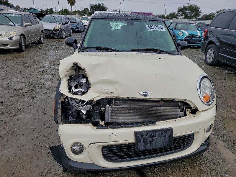 Photo 5 from auction – 2013 MINI COOPER with VIN WMWSU3C57DT686724