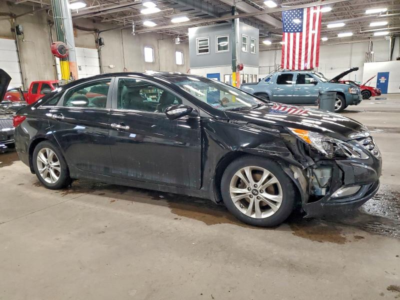 Photo 4 from auction – 2013 HYUNDAI SONATA SE with VIN 5NPEC4AC8DH792534