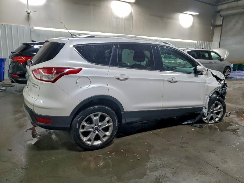 Photo 3 from auction – 2014 FORD ESCAPE TIT with VIN 1FMCU0JX0EUC58544