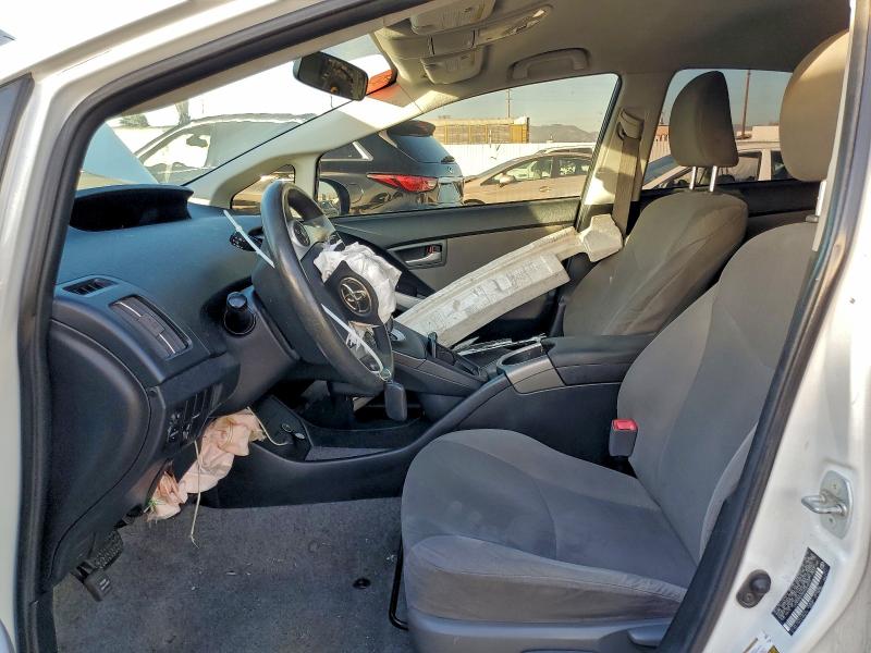 Photo 7 from auction – 2013 TOYOTA PRIUS with VIN JTDKN3DU5D5654218