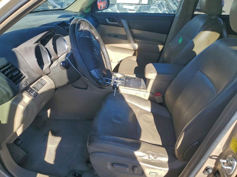 Photo 7 from auction – 2010 TOYOTA HIGHLANDER with VIN 5TDJK3EH8AS027671