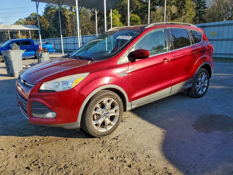 FORD ESCAPE SE 2015 with VIN 1FMCU0G90FUC02002 - Photo from auction