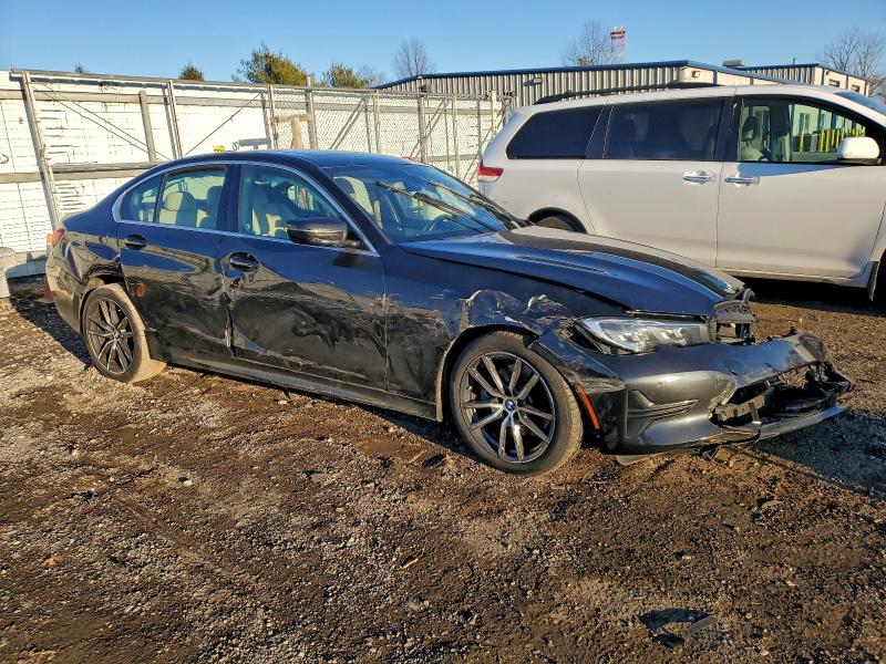 Photo 4 from auction – 2020 BMW 330I with VIN 3MW5R1J08L8B42894