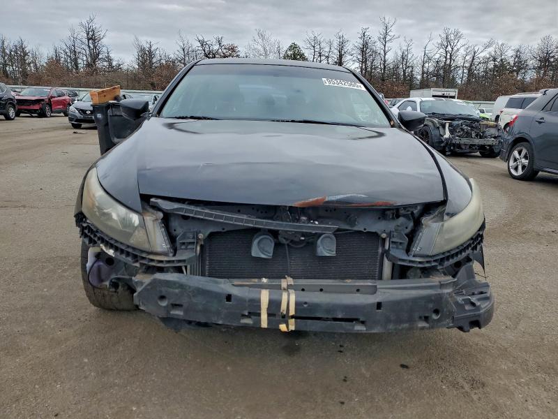 Photo 5 from auction – 2010 HONDA ACCORD with VIN 1HGCS1B85AA009354