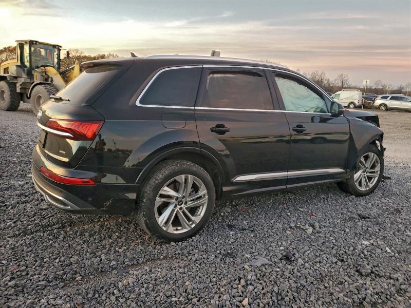 Photo 3 from auction – 2021 AUDI Q7 with VIN WA1LJAF70MD029253